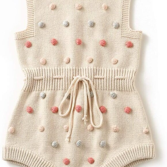 Stylish Newborn Knit Romper with Pom Poms - Perfect for Baby Girls 0-3 Months - Picture 1 of 7